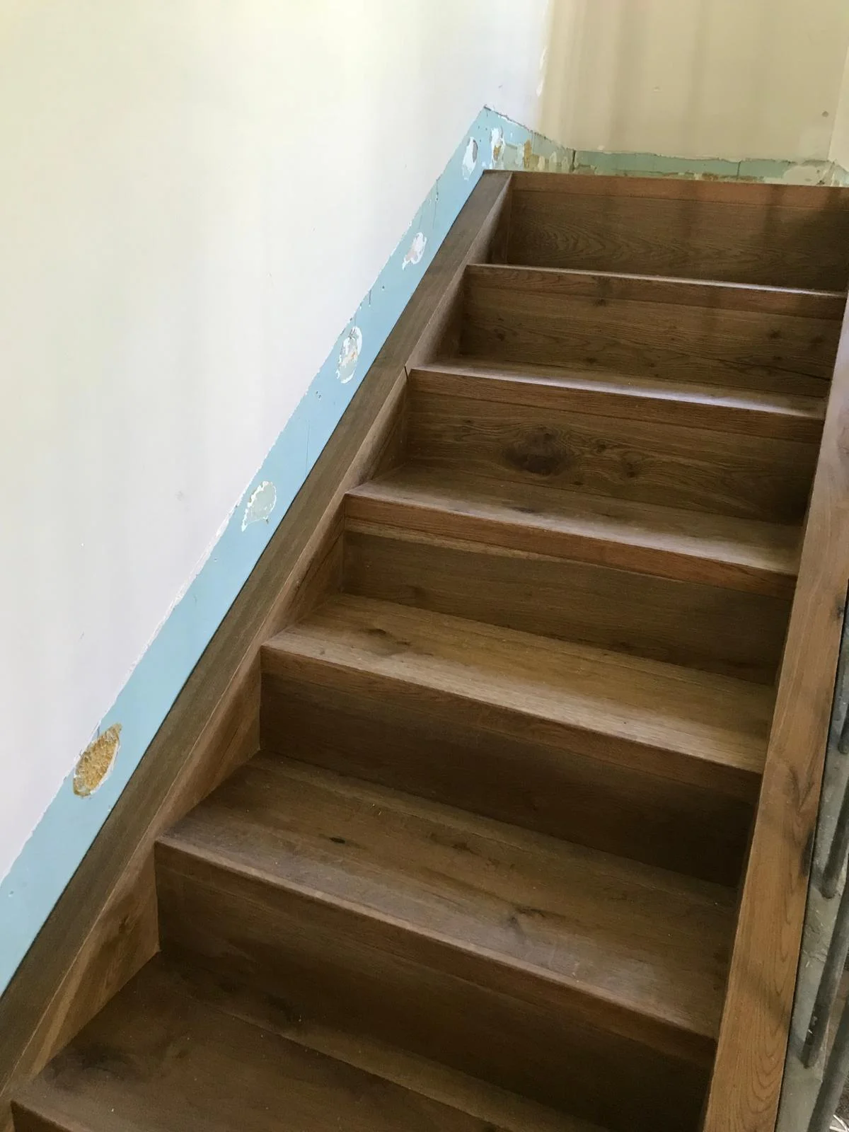 Lavoro Spazio Group SRL — Rivestimento scale in legno a Milano, intervento 40